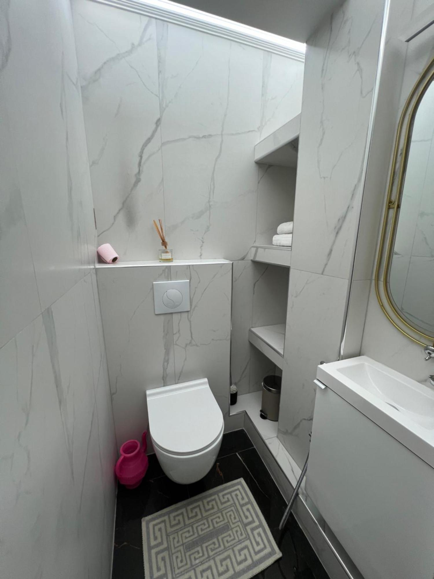 Private Apartments - Champs-Elysees Париж Екстериор снимка
