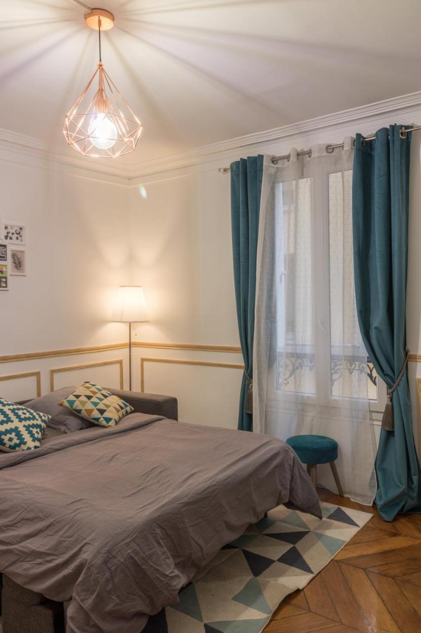 Private Apartments - Champs-Elysees Париж Екстериор снимка